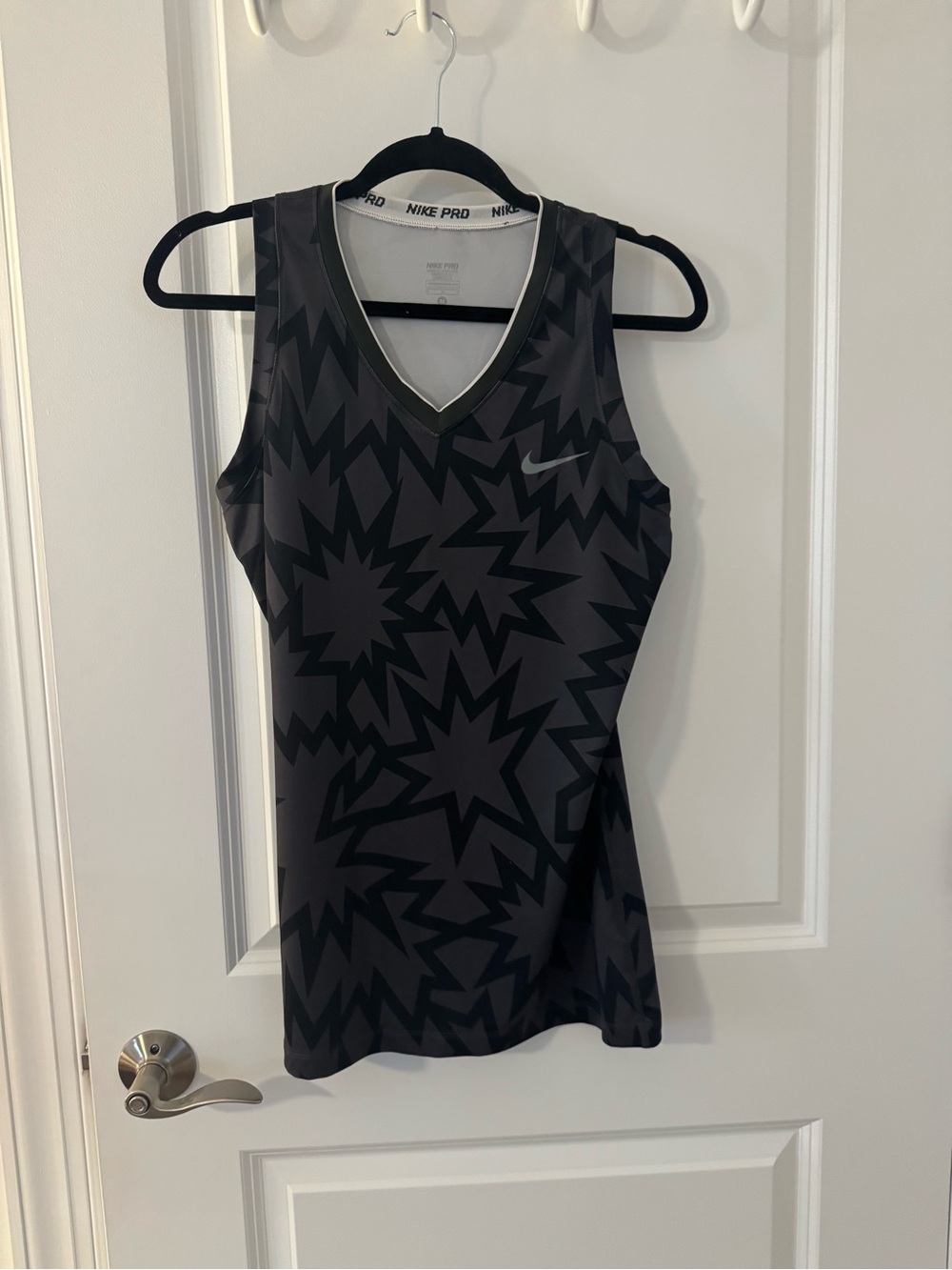 Nike Women's Black & Gray Starburst V-Neck Tank